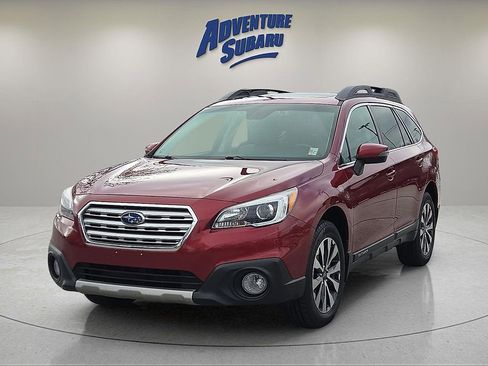 Used 2017 Subaru Outback 3.6R Limited image 2