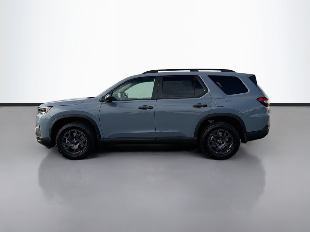 New 2026 Honda Pilot TrailSport image 3