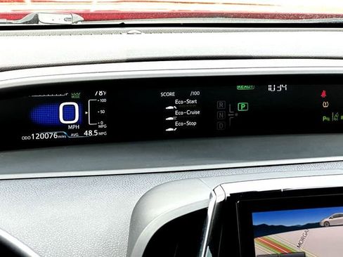 Used 2019 Toyota Prius Limited image 24