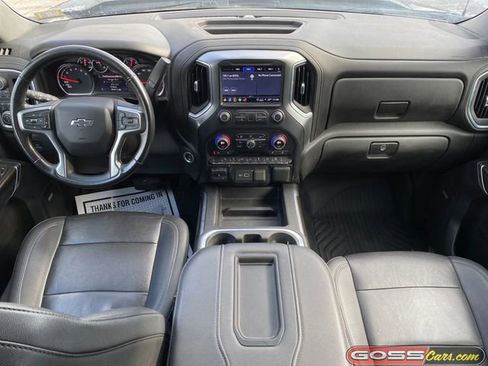 Used 2021 Chevrolet Silverado 1500 LT Trail Boss w/ Convenience Package II image 9