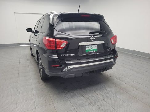 Used 2017 Nissan Pathfinder SL w/ SL Premium Package AWD/4WD image 6