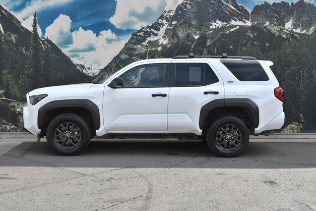 Certified 2025 Toyota 4Runner SR5 AWD/4WD image 7