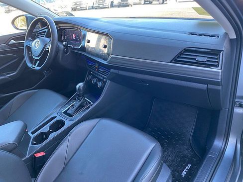 Used 2020 Volkswagen Jetta SEL image 26