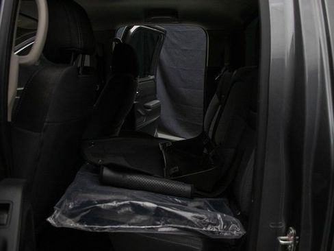 Used 2024 Nissan Frontier SV w/ SV Convenience Package image 20