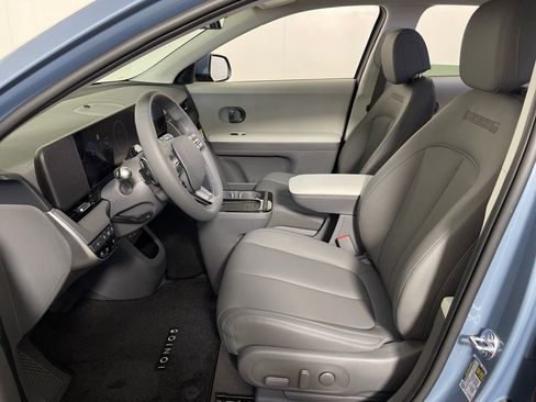 New 2026 Hyundai Ioniq 5 SEL image 12