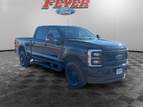 New 2026 Ford F350 Lariat w/ Black Appearance Package image 7