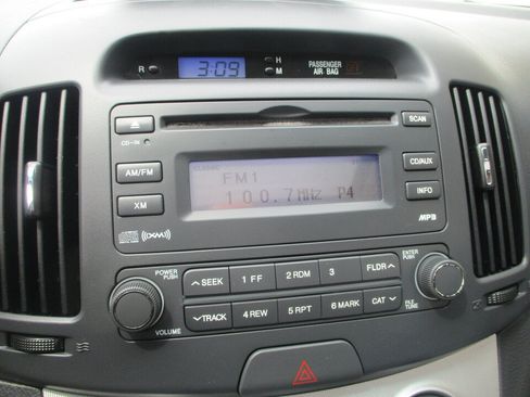 Used 2009 Hyundai Elantra SE FWD image 30