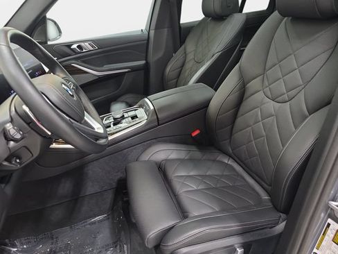 Used 2024 BMW X5 xDrive40i w/ Premium Package AWD/4WD image 13
