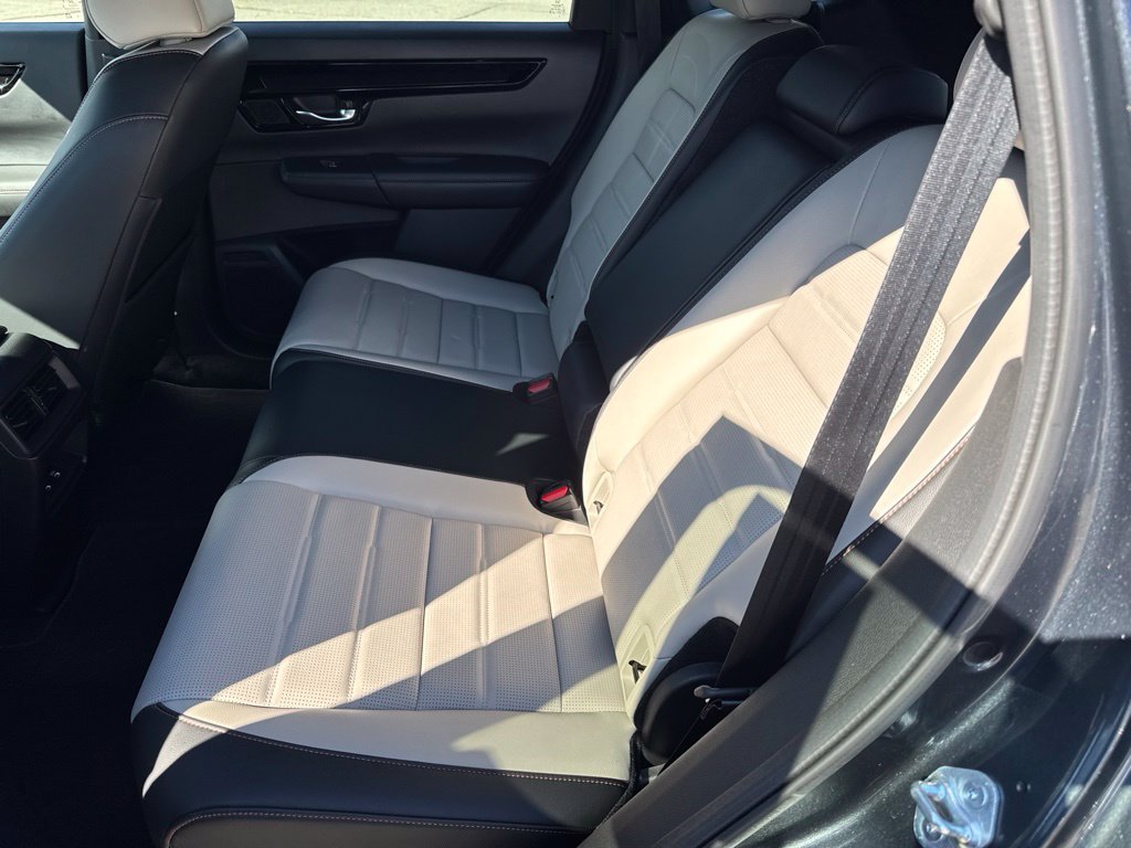 Used 2023 Honda CR-V Sport Touring image 18