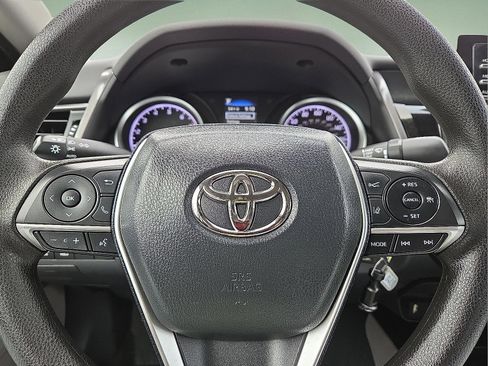 Used 2023 Toyota Camry LE image 24