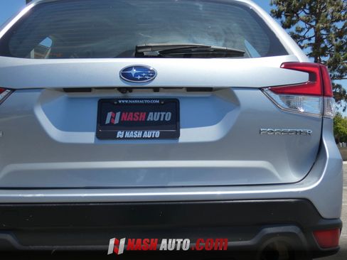 Used 2020 Subaru Forester w/ Alloy Wheel Package AWD/4WD image 9