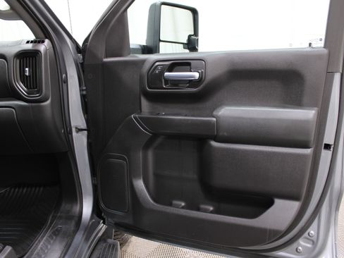 Used 2020 Chevrolet Silverado 1500 Custom w/ Custom Max Trailering Package image 26