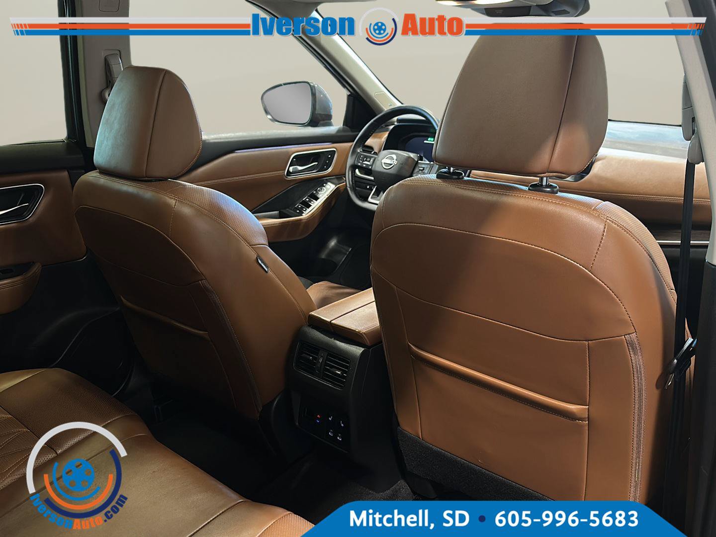 Used 2026 Nissan Rogue Platinum w/ Platinum Premium Package AWD/4WD image 32