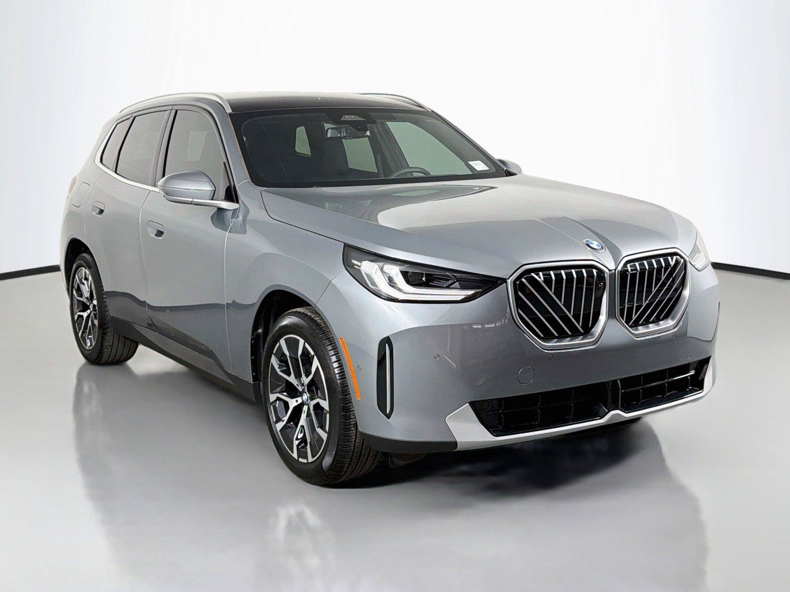 New 2026 BMW X3 xDrive30i w/ Convenience Package AWD/4WD image 3
