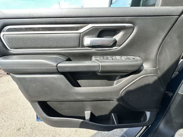 Used 2022 RAM 1500 Big Horn AWD/4WD image 17