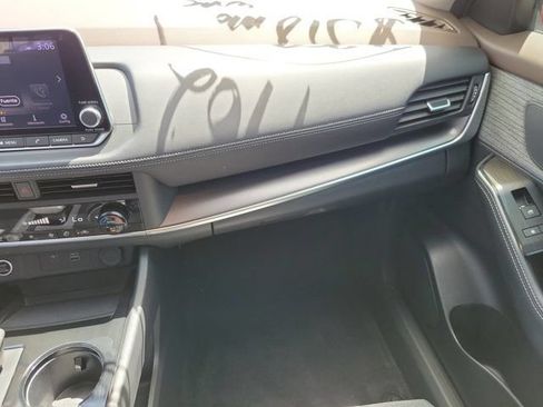 Certified 2023 Nissan Rogue SV AWD/4WD image 18
