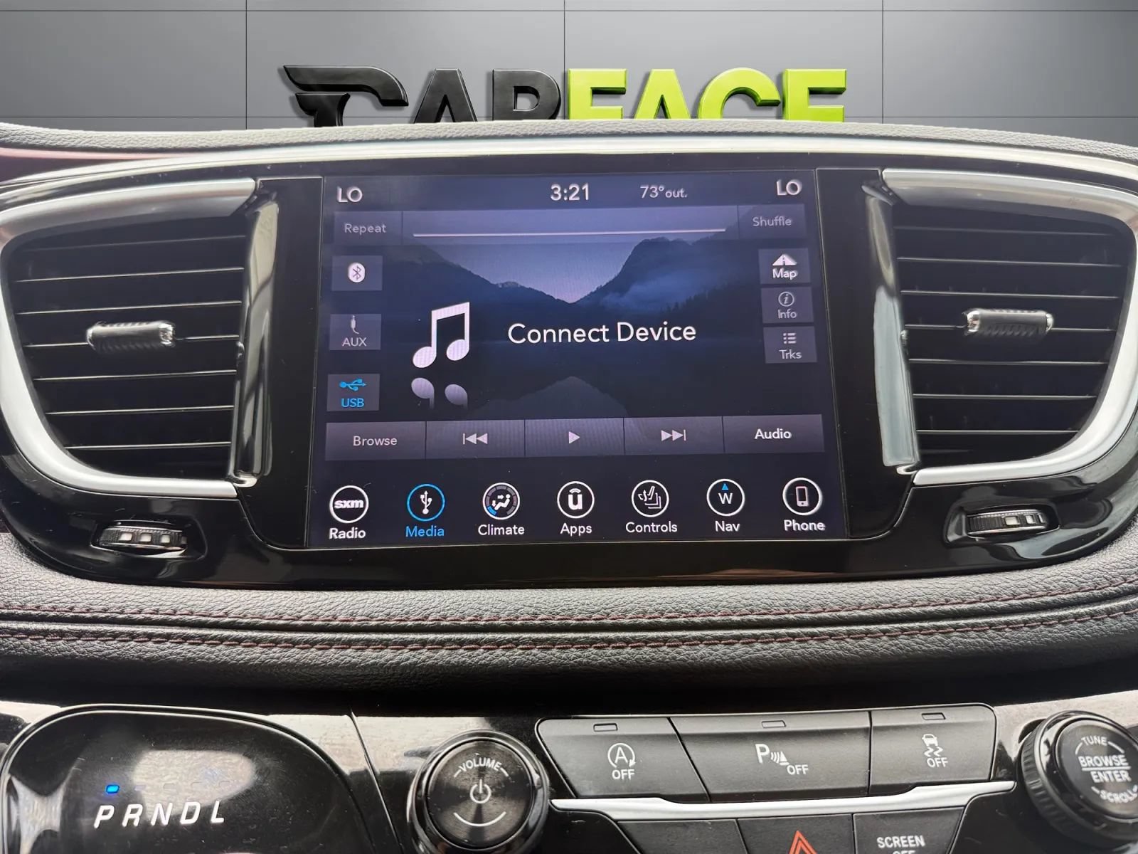 Used 2018 Chrysler Pacifica Limited FWD image 37