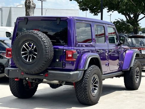 Used 2026 Jeep Wrangler Unlimited Rubicon AWD/4WD image 4