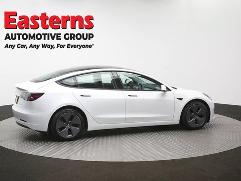 Used 2022 Tesla Model 3 Long Range AWD/4WD image 37