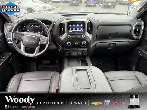 Certified 2021 GMC Sierra 2500 Denali w/ Denali Black Diamond Edition image 30