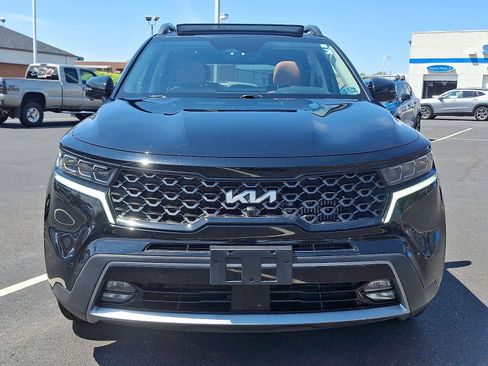 Used 2022 Kia Sorento SX Prestige w/ Rust Color Package AWD/4WD image 2