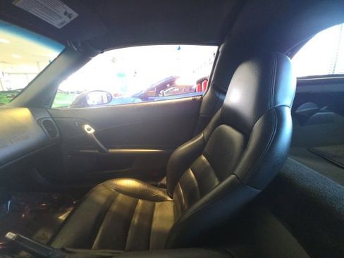 Used 2010 Chevrolet Corvette Base image 20