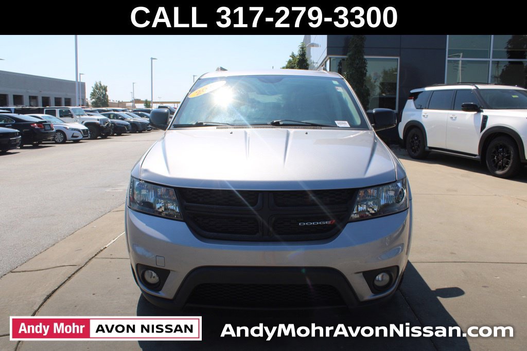 Used 2018 Dodge Journey GT w/ Driver Convenience Group FWD image 2