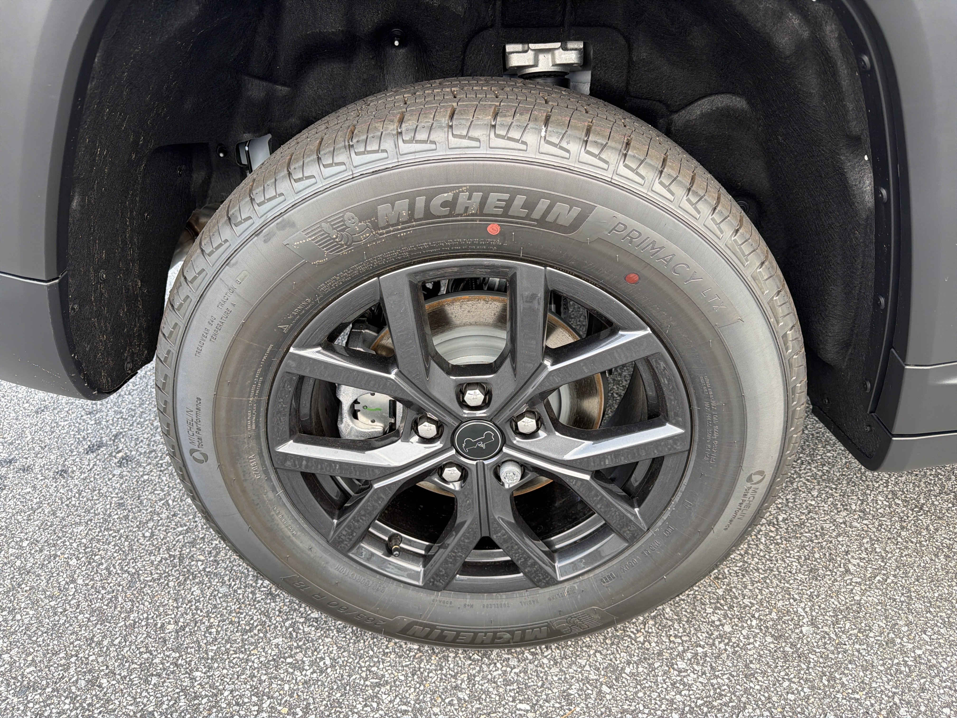 New 2027 Jeep Grand Cherokee Altitude AWD/4WD image 16