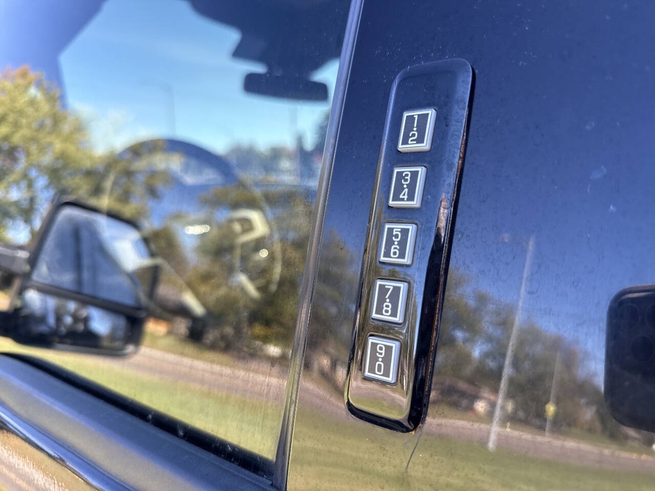 Used 2020 Ford F350 Lariat AWD/4WD image 39