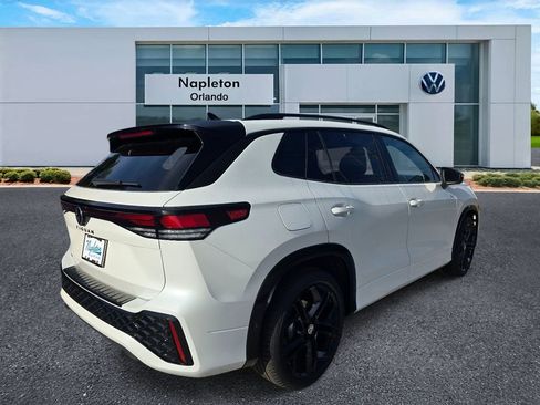 New 2026 Volkswagen Tiguan SE R-Line FWD image 4