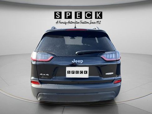 Used 2019 Jeep Cherokee Latitude w/ Popular Appearance Group AWD/4WD image 4