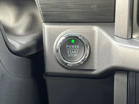 New 2025 Ford F150 Lightning XLT image 21