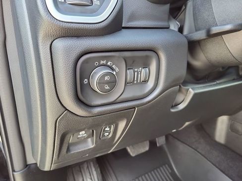 New 2026 RAM 1500 4x4 Crew Cab image 14