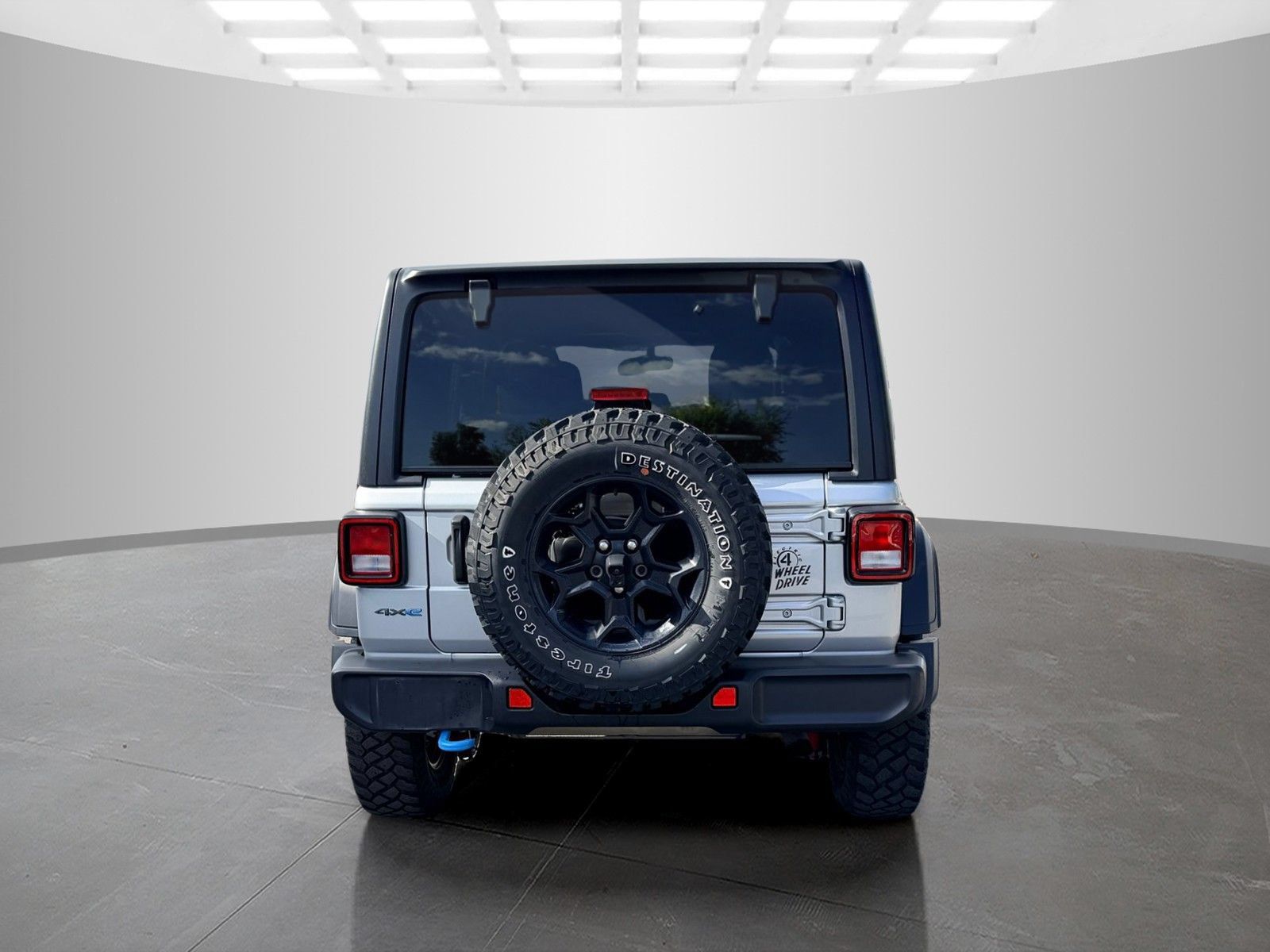 Used 2023 Jeep Wrangler Unlimited w/ Cold Weather Group AWD/4WD image 6