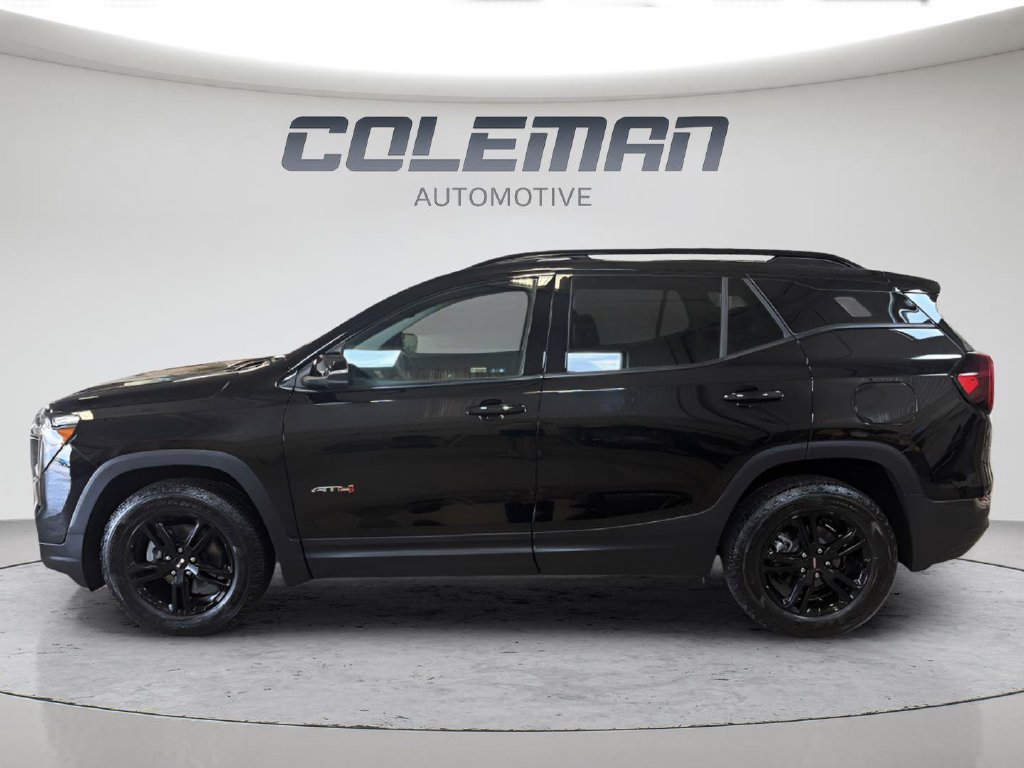 Used 2024 GMC Terrain AT4 w/ Tech Package AWD/4WD image 2