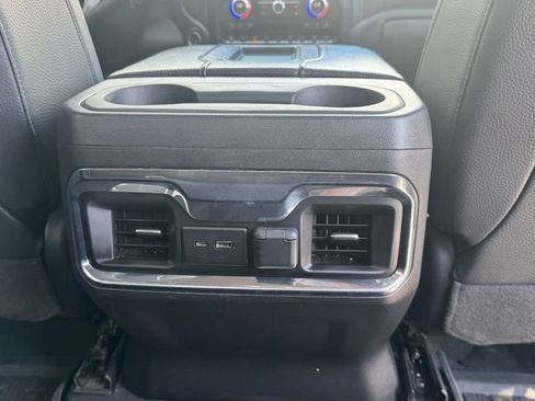 Used 2022 GMC Sierra 2500 Denali w/ Denali Ultimate Package AWD/4WD image 12