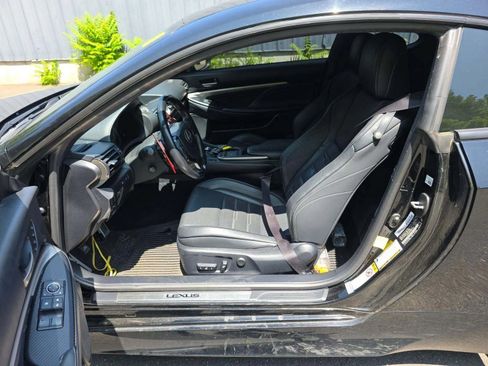 Used 2016 Lexus RC 200t RWD image 3