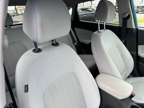 Used 2023 Hyundai Kona SEL FWD image 24