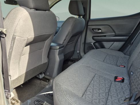 Used 2026 Nissan Kicks SV FWD image 16