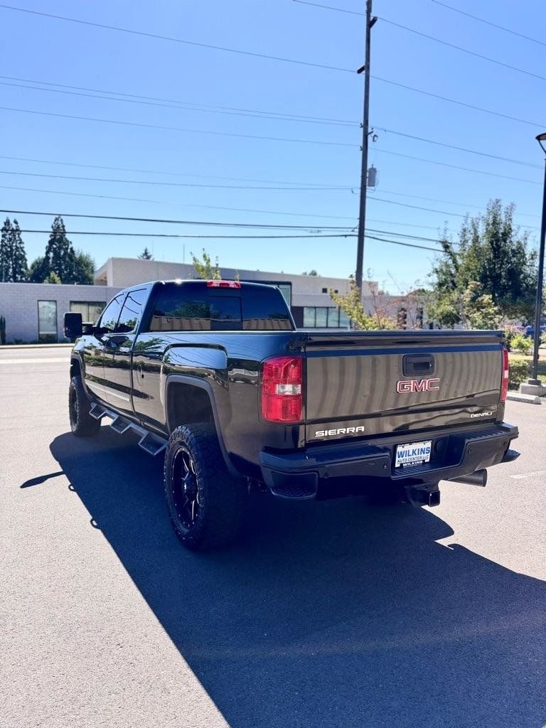 Used 2019 GMC Sierra 3500 Denali w/ Duramax Plus Package AWD/4WD image 7