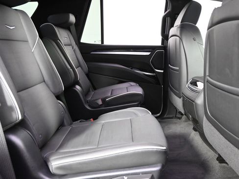 Certified 2025 Cadillac Escalade Sport w/ Touring Package image 17