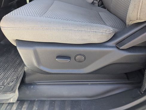 Used 2019 Ford F150 XLT w/ XTR Package image 26