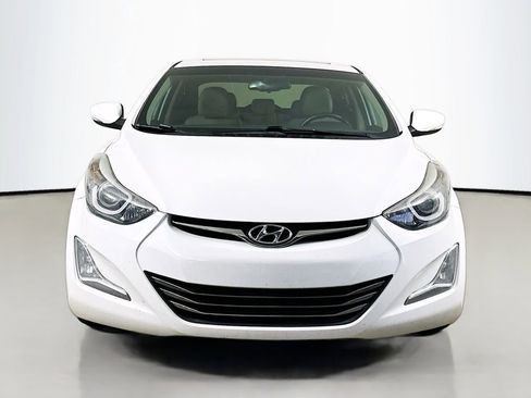 Used 2015 Hyundai Elantra Limited w/ Option Group 05 image 2