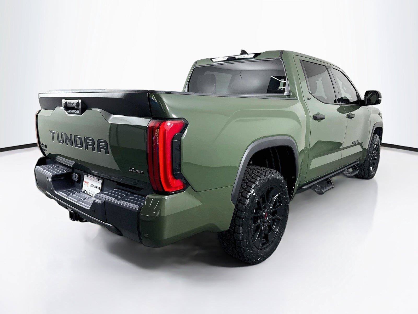 Used 2023 Toyota Tundra SR5 w/ SR5 Convenience Package AWD/4WD image 2