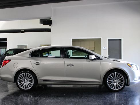 Used 2015 Buick LaCrosse Premium w/ Driver Confidence Package #1 FWD image 2