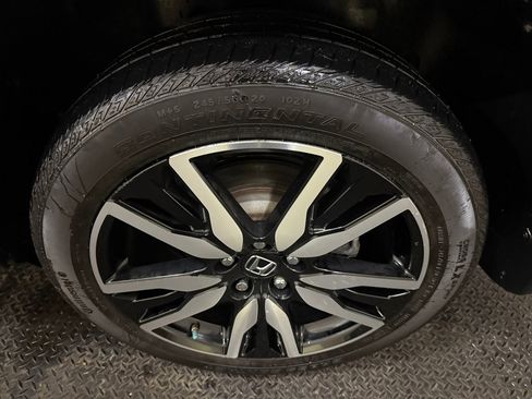 Used 2022 Honda Pilot Touring image 17