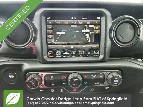 Used 2022 Jeep Gladiator Sport AWD/4WD image 15