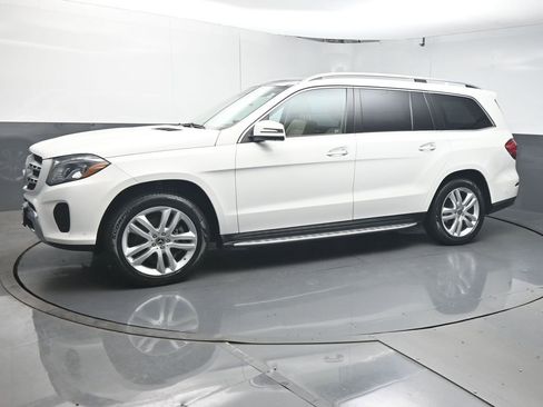 Used 2018 Mercedes-Benz GLS 450 4MATIC w/ Premium Package image 4