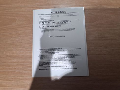 Used 2023 Chevrolet Traverse LT FWD image 40
