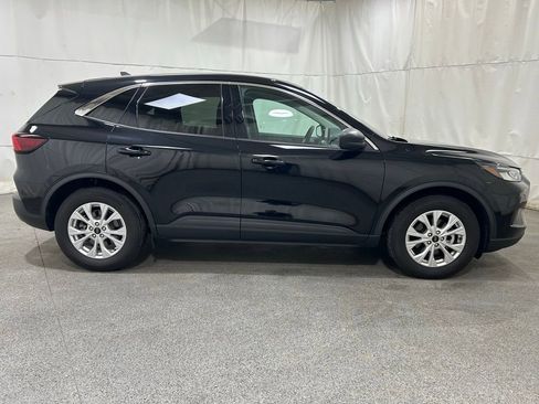 Certified 2024 Ford Escape Active w/ Cold Weather Package image 9